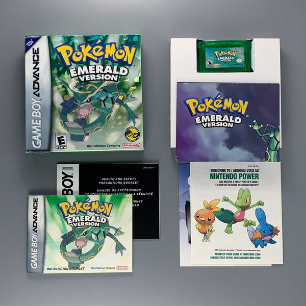 Nintendo Game Boy Advance Pokemon Emerald - 1904 Comics