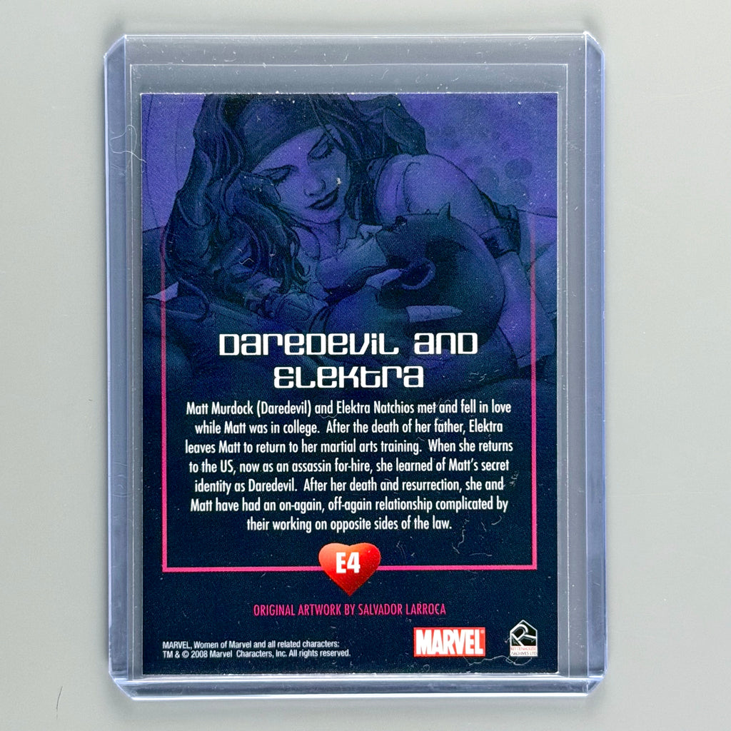 Daredevil & Elektra Embrace E4