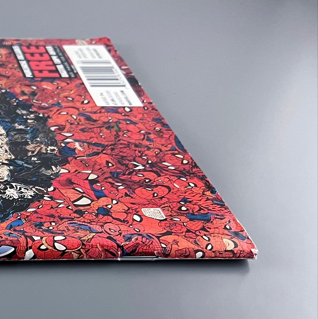 Amazing Spider-Man 700 - Newsstand Edition